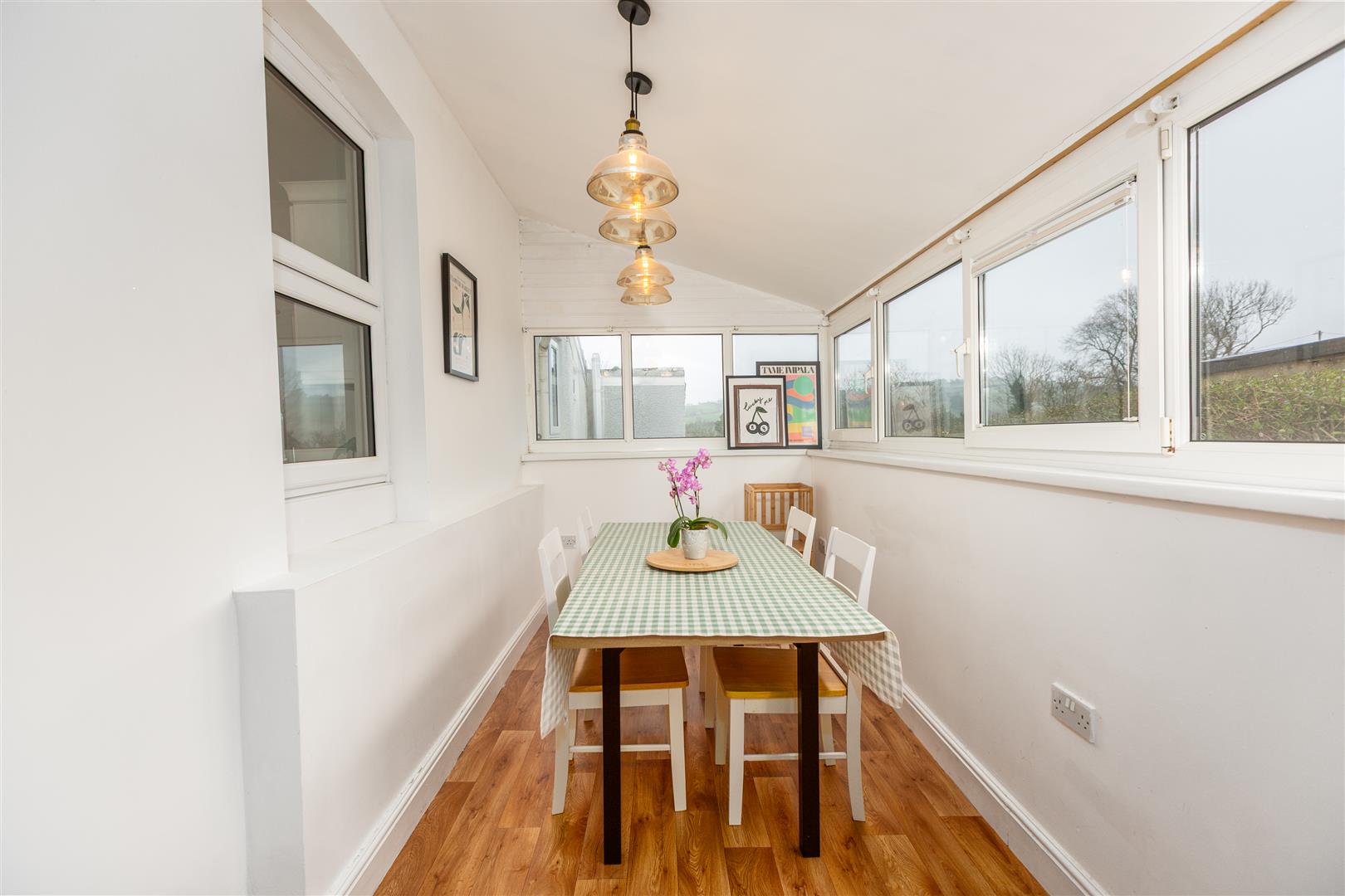 Pen Y Lan, Penclawdd, Swansea, SA4 3LL